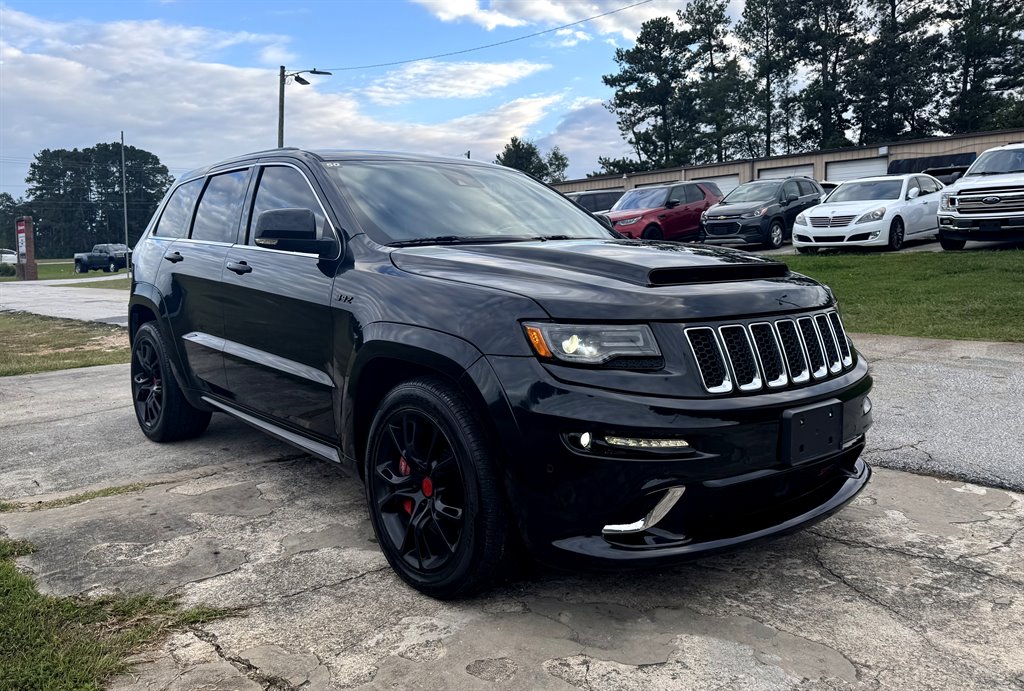 2015 Jeep Grand Cherokee SRT photo 6