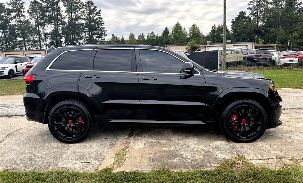 2015 Jeep Grand Cherokee SRT photo 7