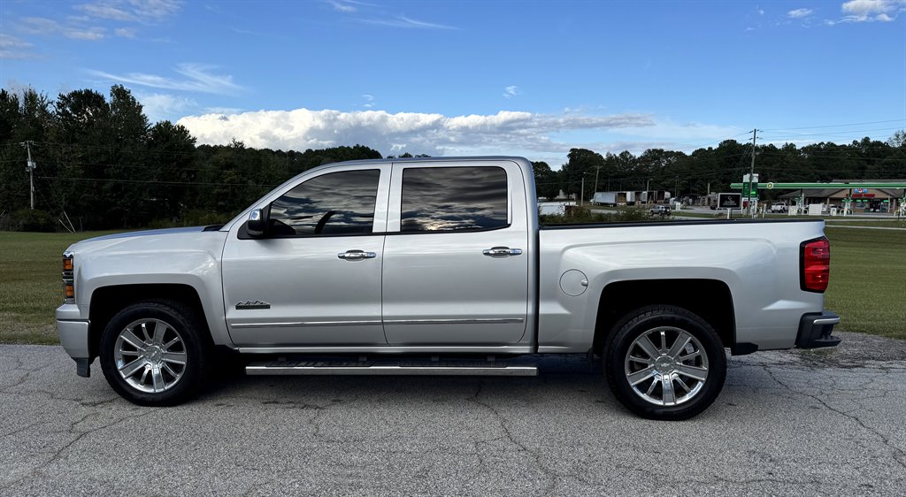 2014 Chevrolet Silverado 1500 High Country photo 11