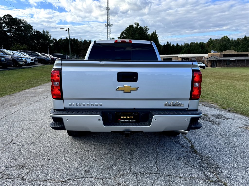 2014 Chevrolet Silverado 1500 High Country photo 9