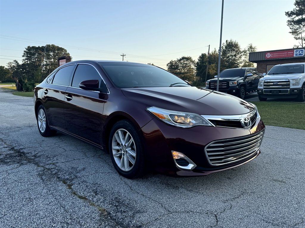 2014 Toyota Avalon XLE photo 6