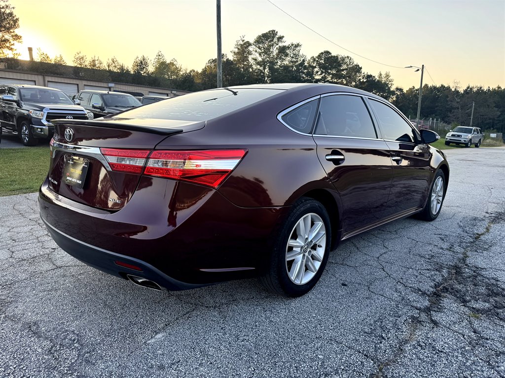 2014 Toyota Avalon XLE photo 8