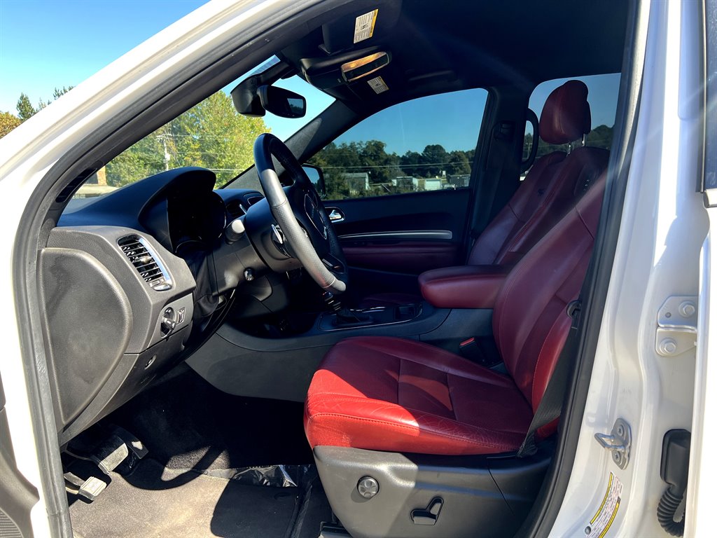 2018 Dodge Durango R/T photo 3