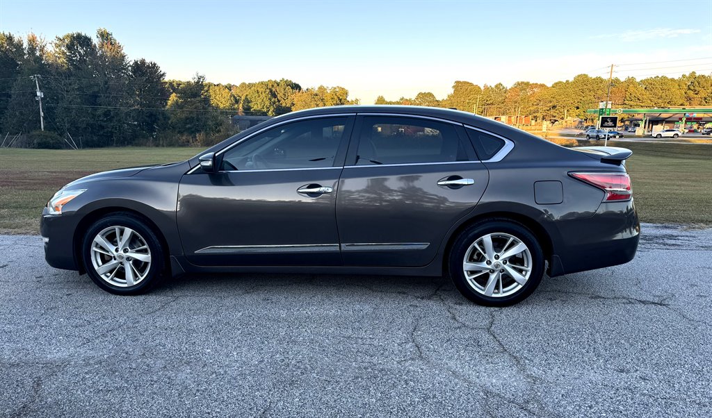 2015 Nissan Altima S photo 12