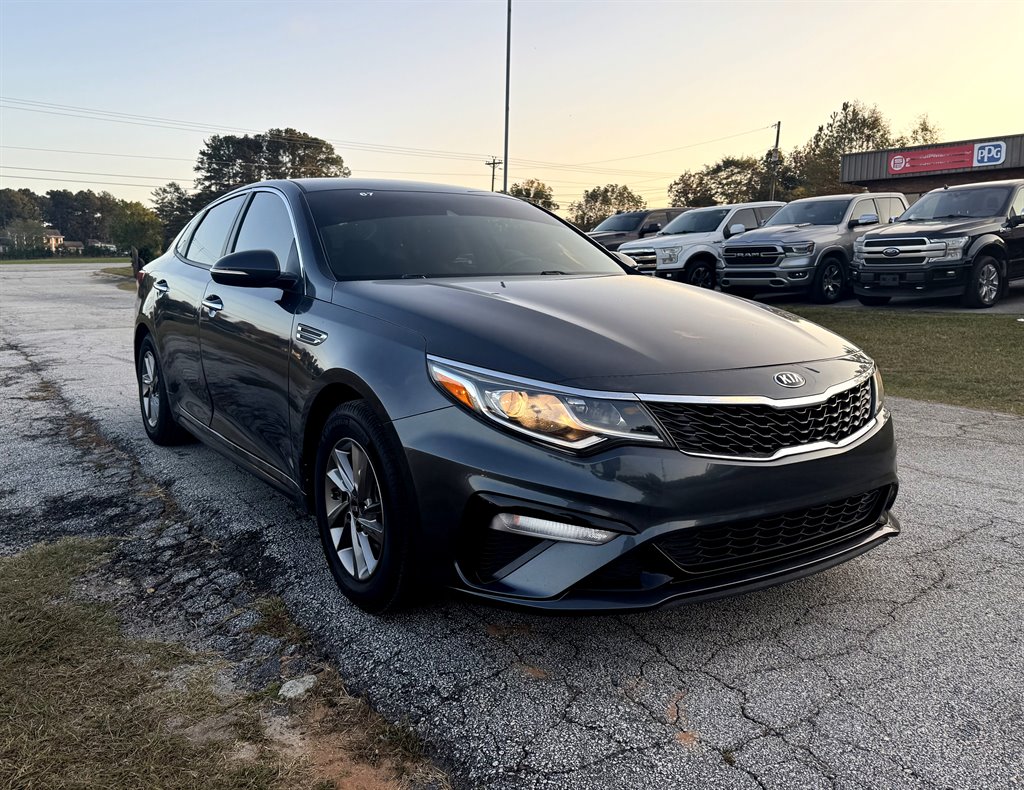 2020 Kia Optima LX photo 6