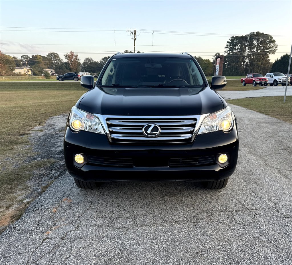 2010 Lexus GX Base photo 2