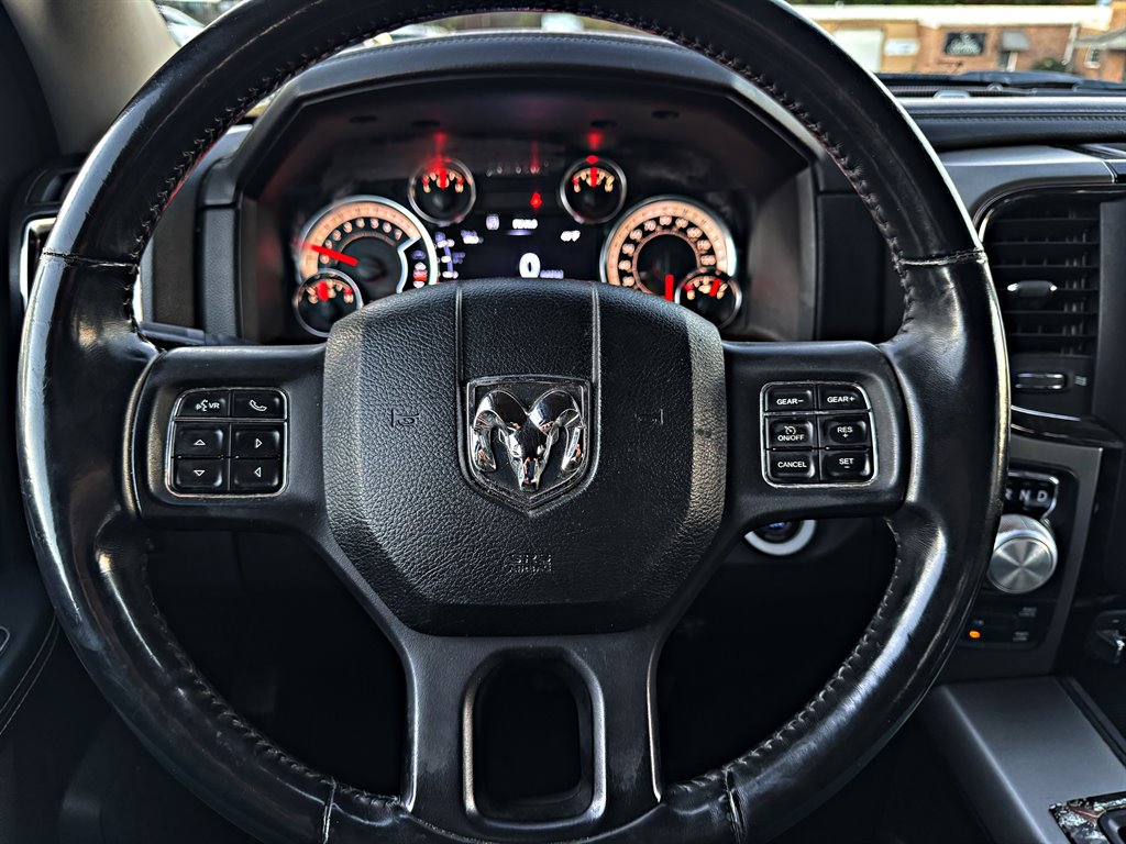 2014 RAM Ram 1500 Pickup Sport photo 18