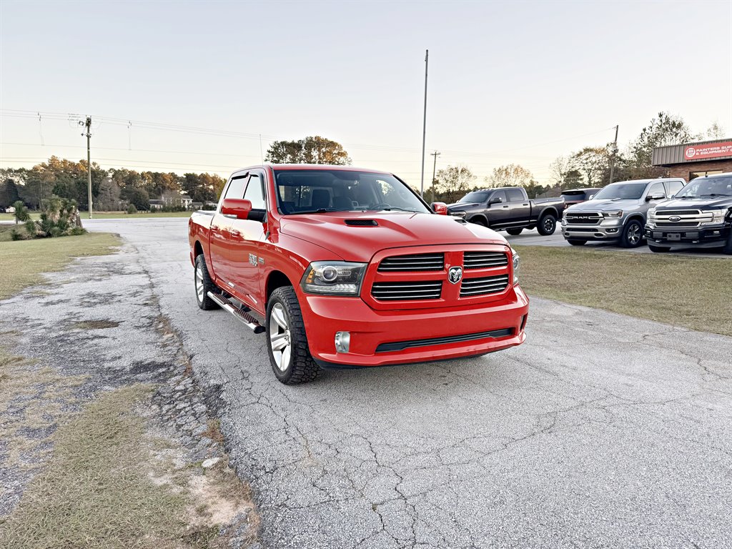 2014 RAM Ram 1500 Pickup Sport photo 3