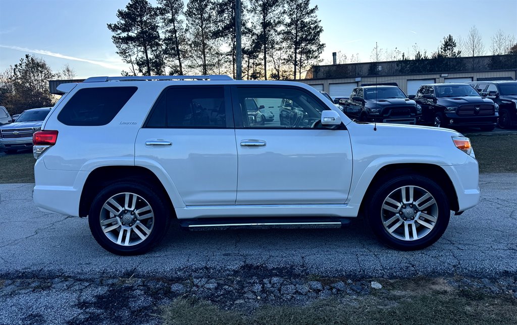 2012 Toyota 4Runner SR5 photo 7