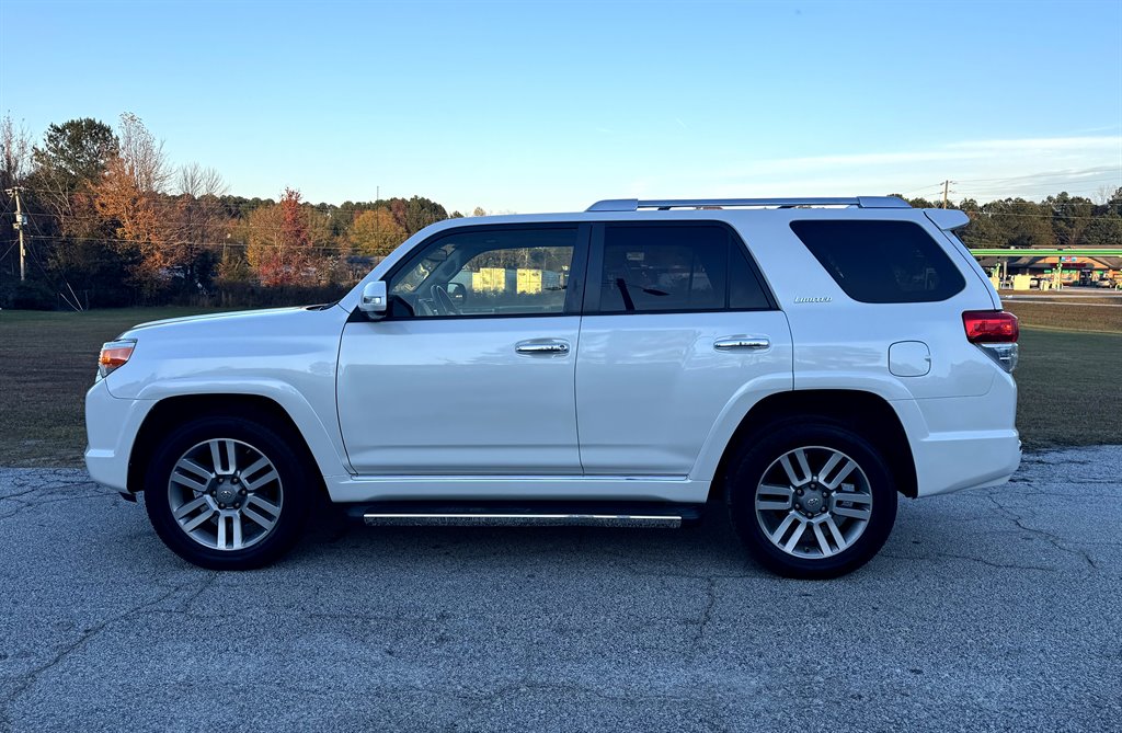 2012 Toyota 4Runner SR5 photo 11