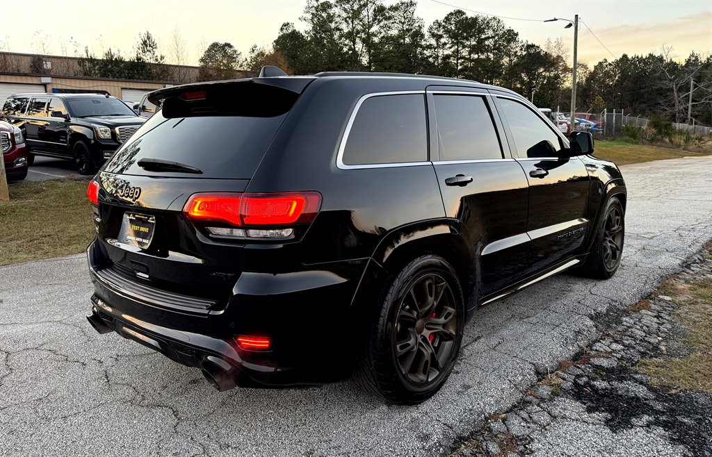 2014 Jeep Grand Cherokee SRT-8 photo 9