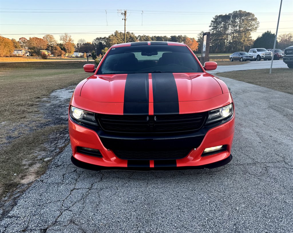 2016 Dodge Charger R/T photo 2