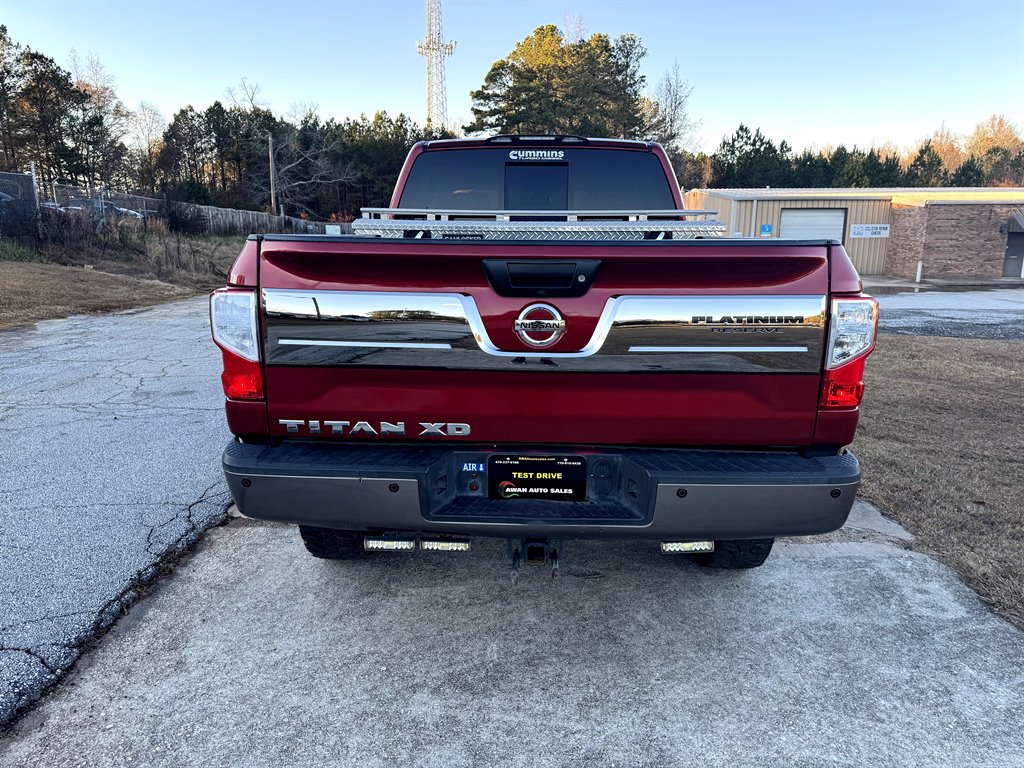 2016 Nissan Titan XD Platinum Reserve photo 9