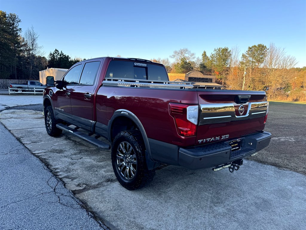 2016 Nissan Titan XD Platinum Reserve photo 10