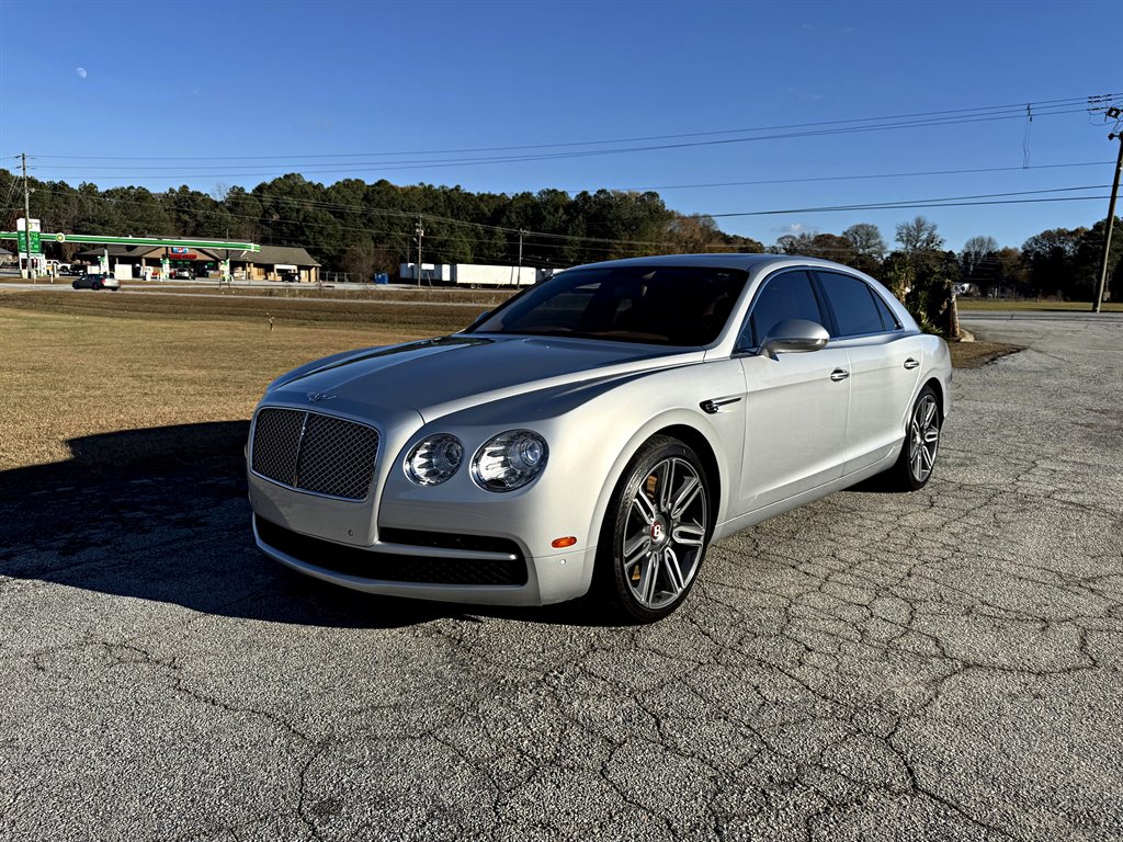 Bentley Flying Spur's photo