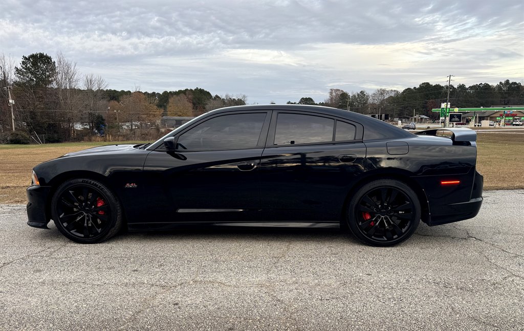 2013 Dodge Charger SRT8 photo 11