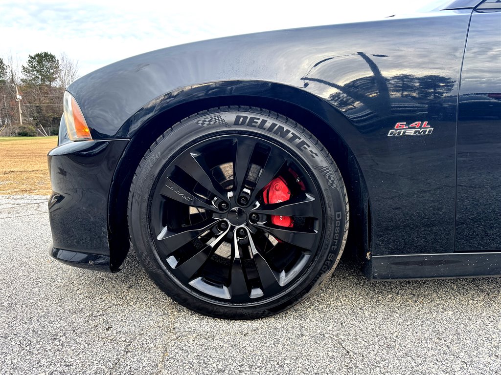 2013 Dodge Charger SRT8 photo 12