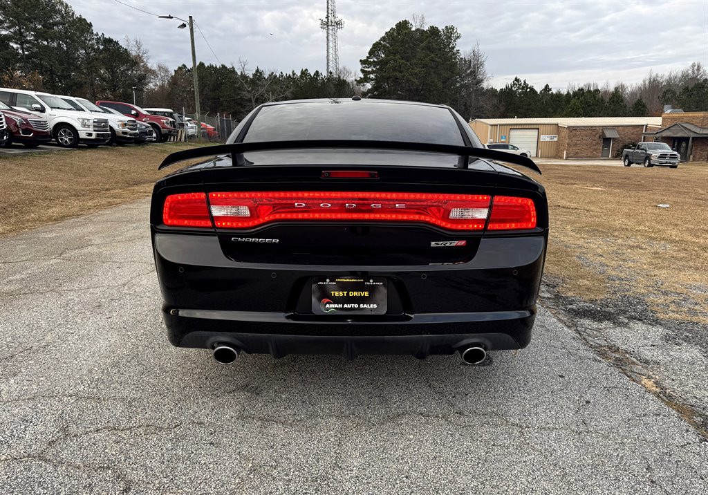 2013 Dodge Charger SRT8 photo 9