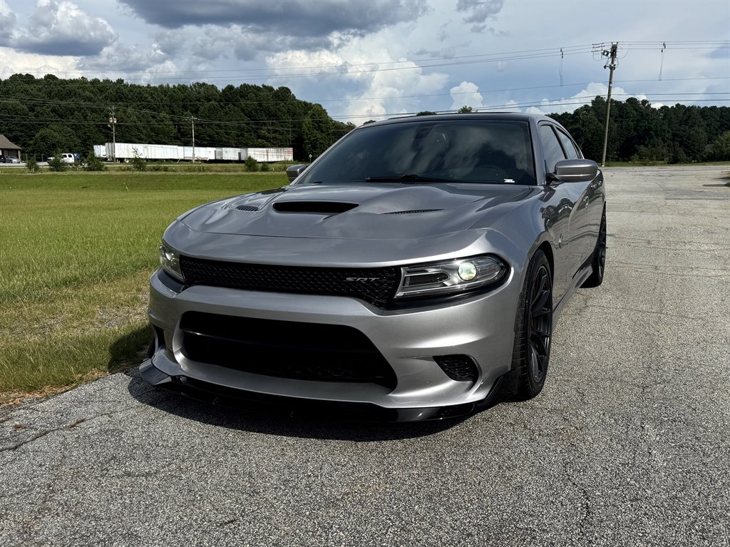 2015 Dodge Charger SRT Hellcat's photo