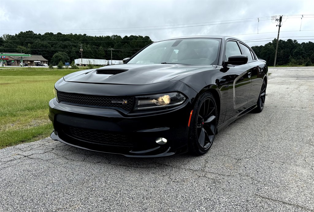 2018 Dodge Charger R/T's photo