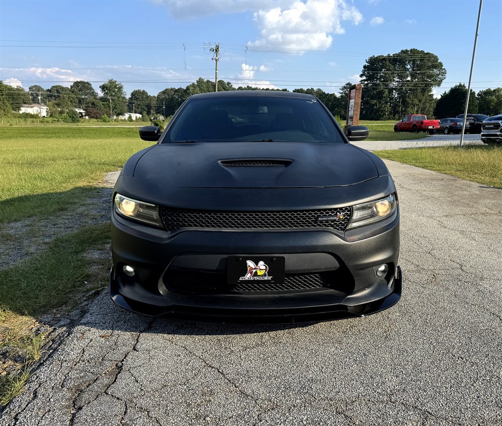 2017 Dodge Charger R/T's photo