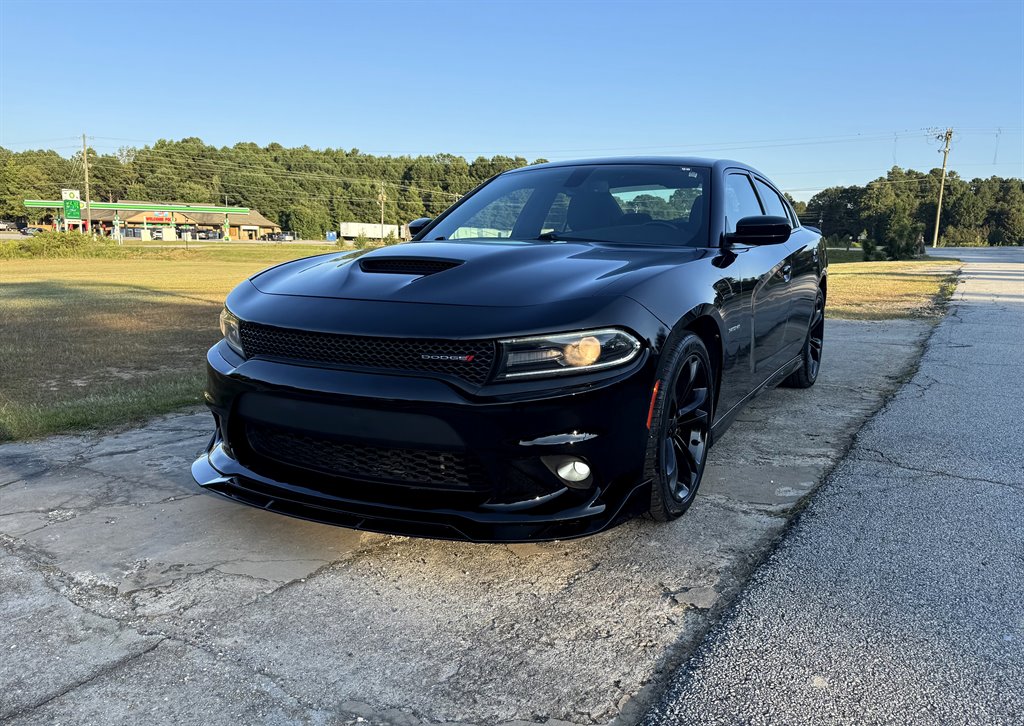 2021 Dodge Charger R/T's photo