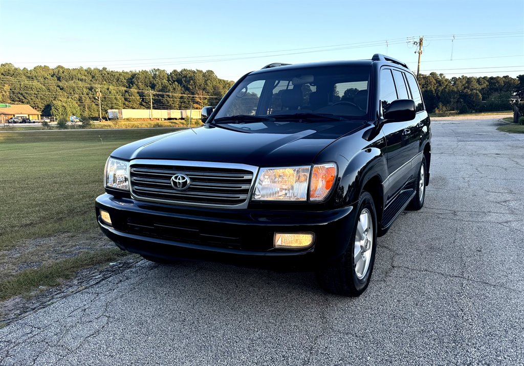 2005 Toyota Land Cruiser Base