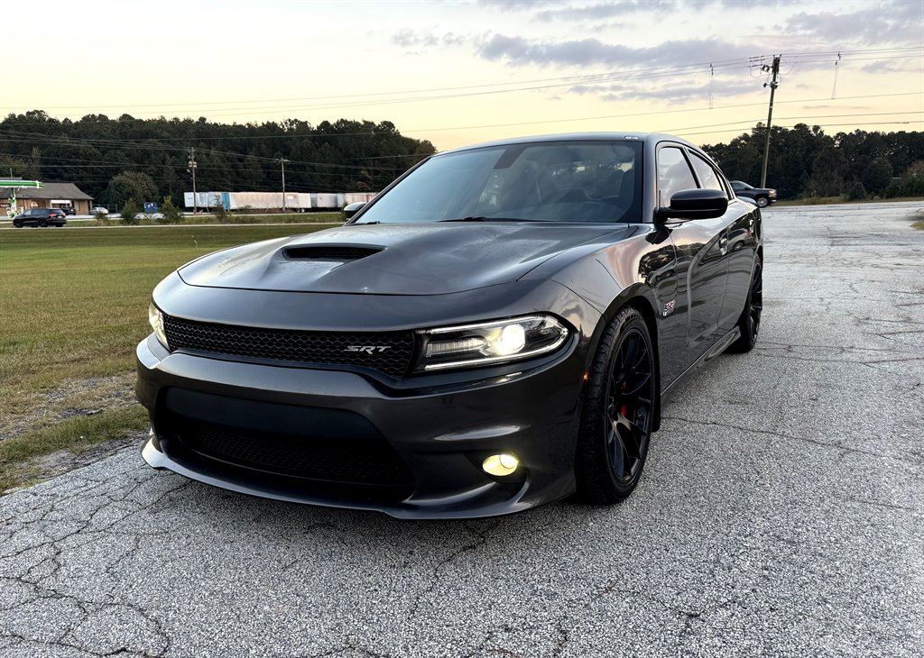 2016 Dodge Charger SRT 392's photo