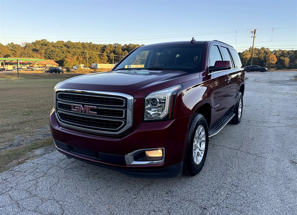 2019 GMC Yukon SLT's photo
