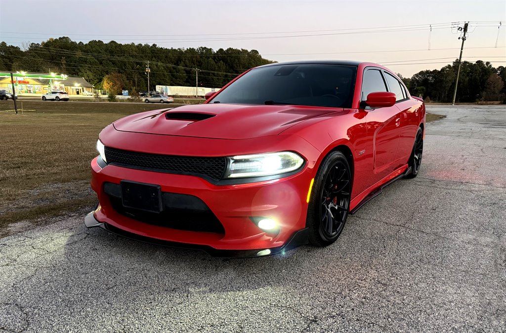 2015 Dodge Charger SRT 392's photo