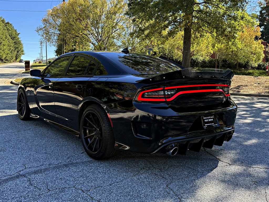 Dodge Charger photo 7