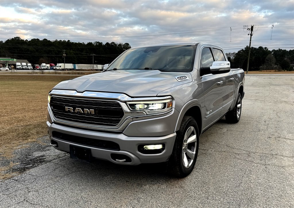 2019 RAM Ram 1500 Pickup Limited's photo