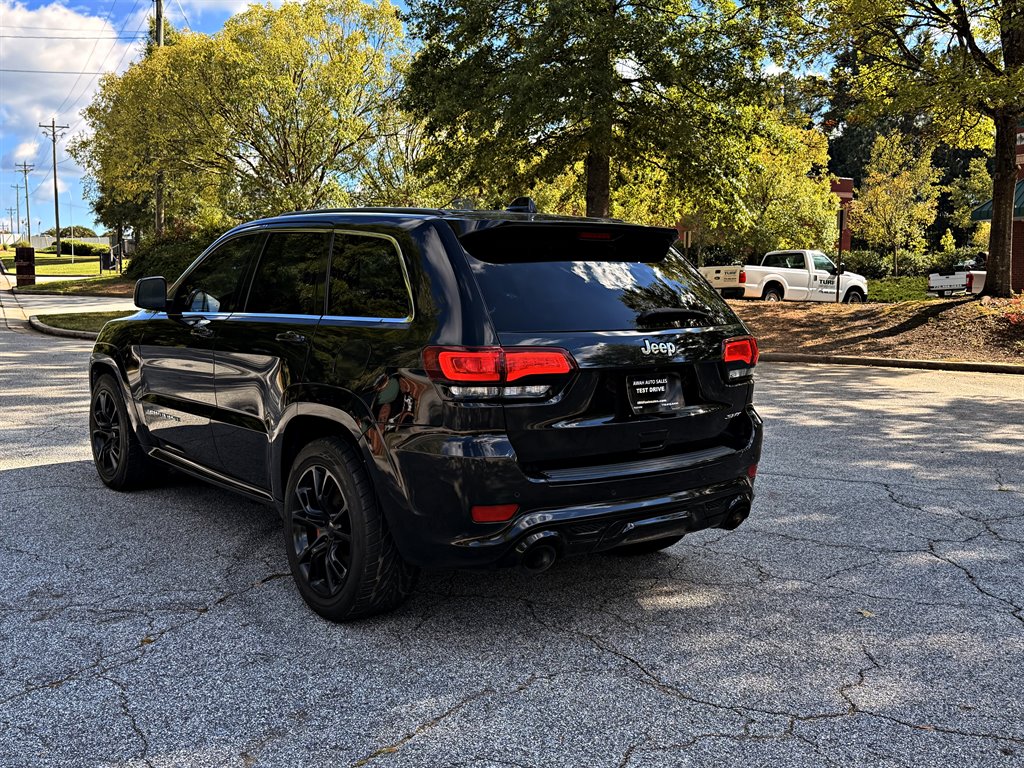 Jeep Grand Cherokee photo 7