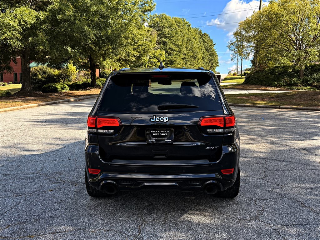 Jeep Grand Cherokee photo 6