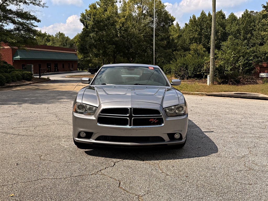 Dodge Charger photo 2