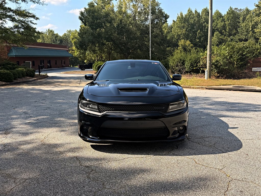 Dodge Charger photo 2