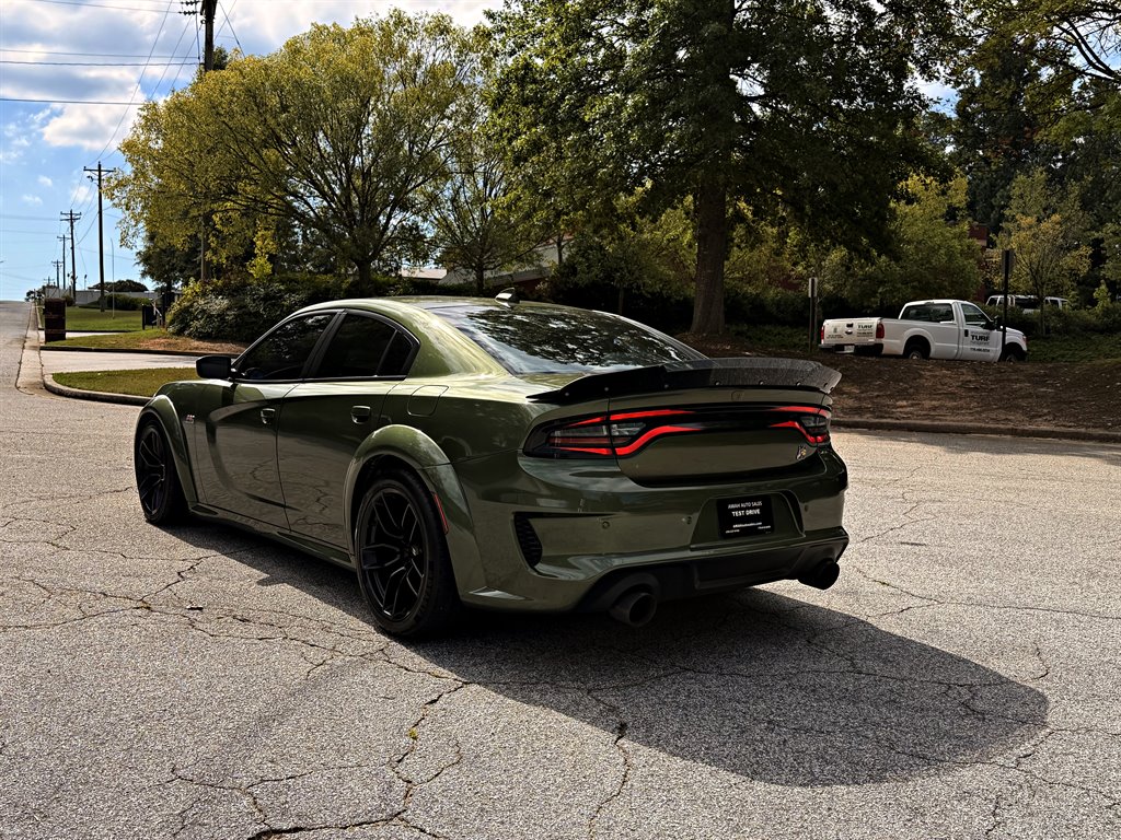 Dodge Charger photo 7