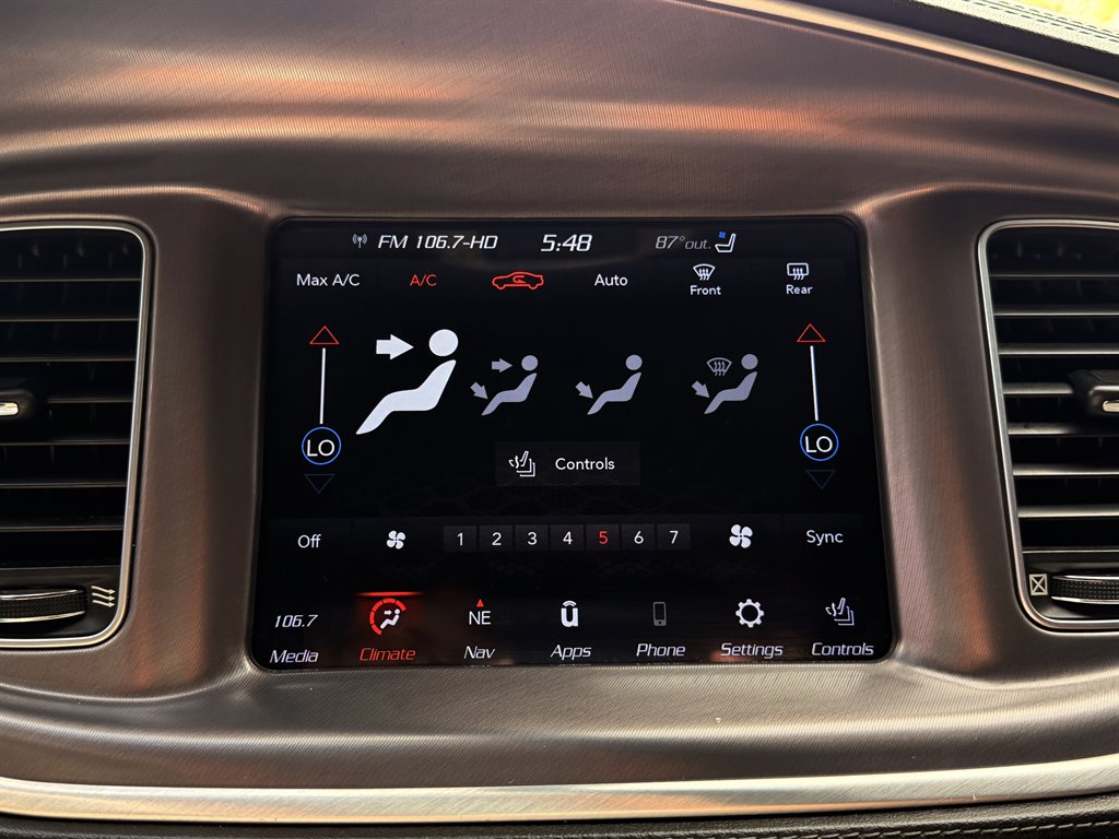 Dodge Charger photo 14