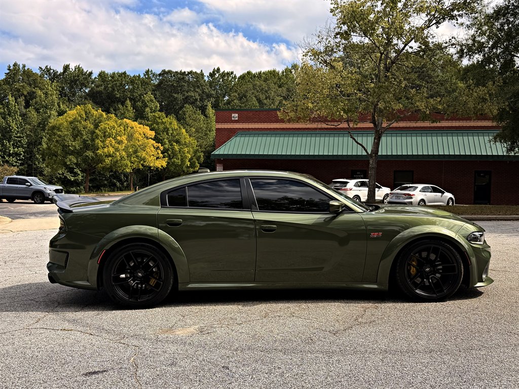 Dodge Charger photo 4