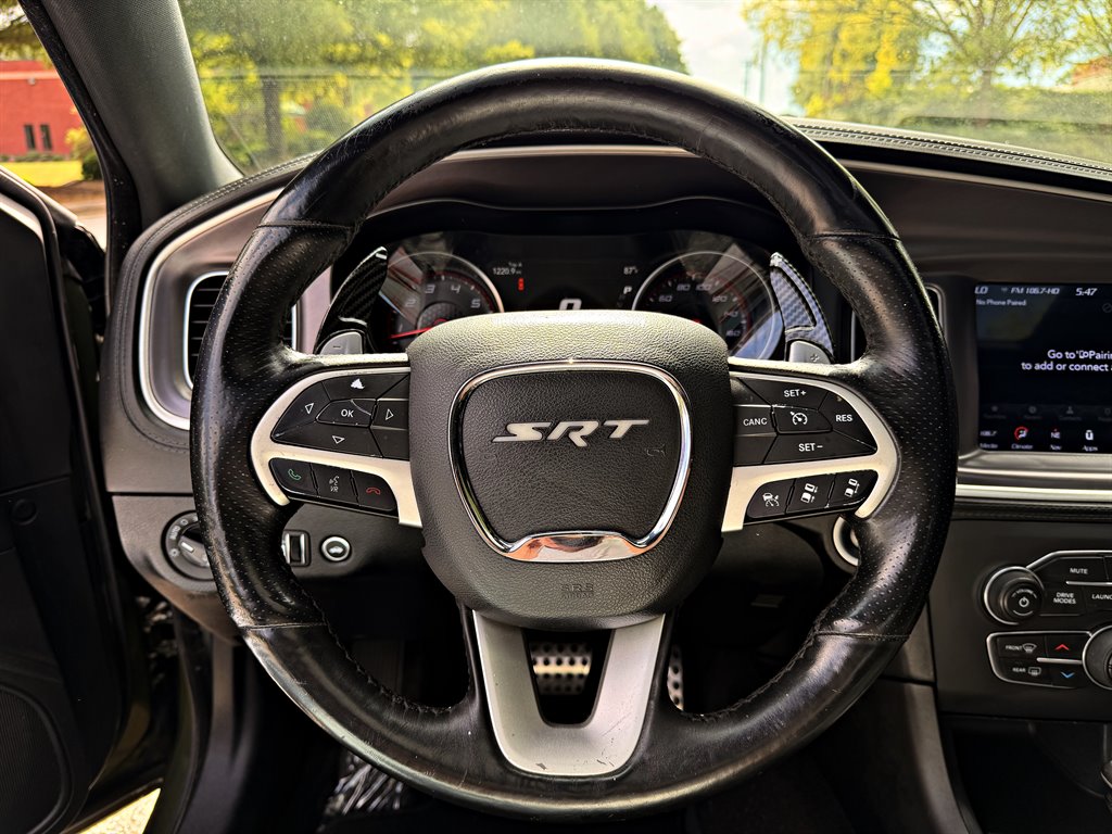 Dodge Charger photo 11