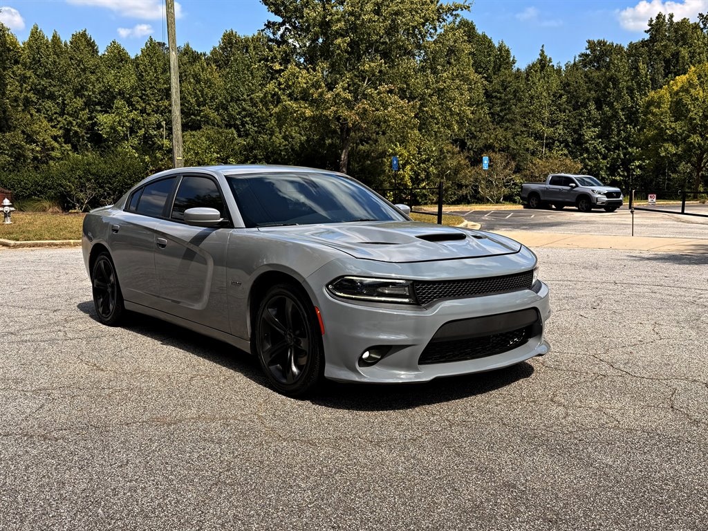 Dodge Charger photo 3