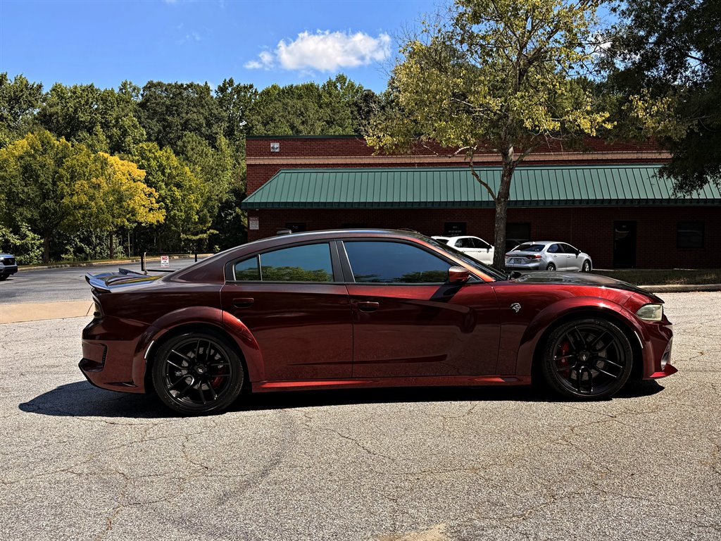 Dodge Charger photo 4