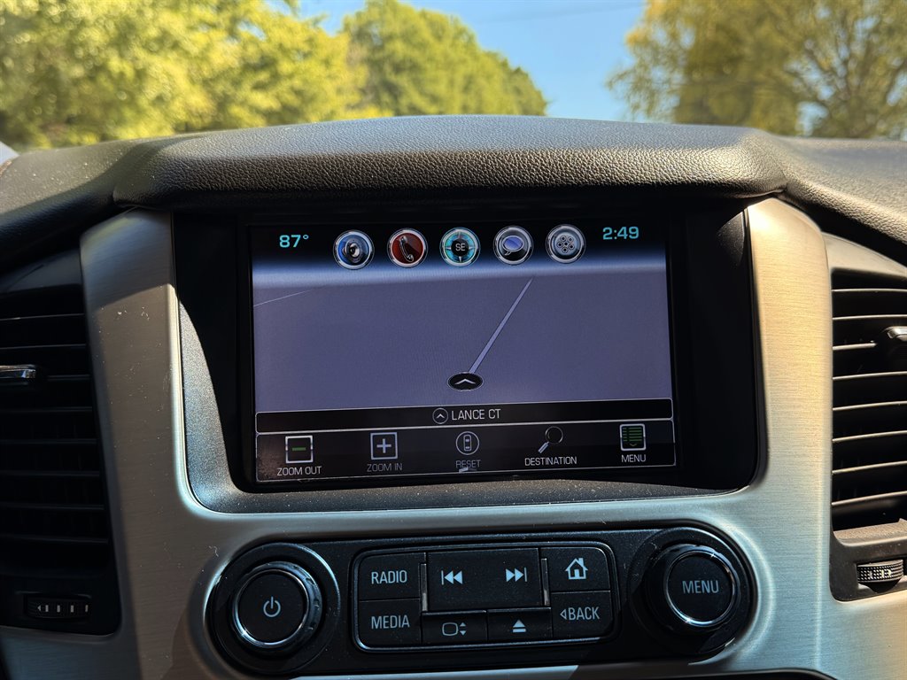 GMC Yukon XL photo 18