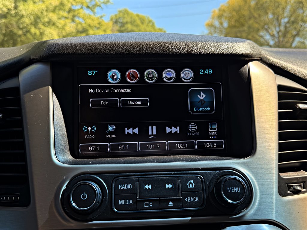 GMC Yukon XL photo 16