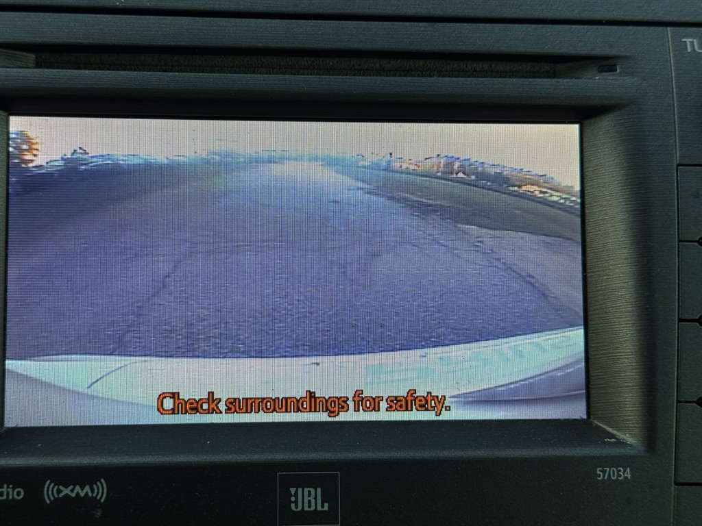 Toyota Prius photo 17