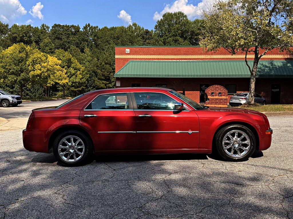Chrysler 300 photo 4