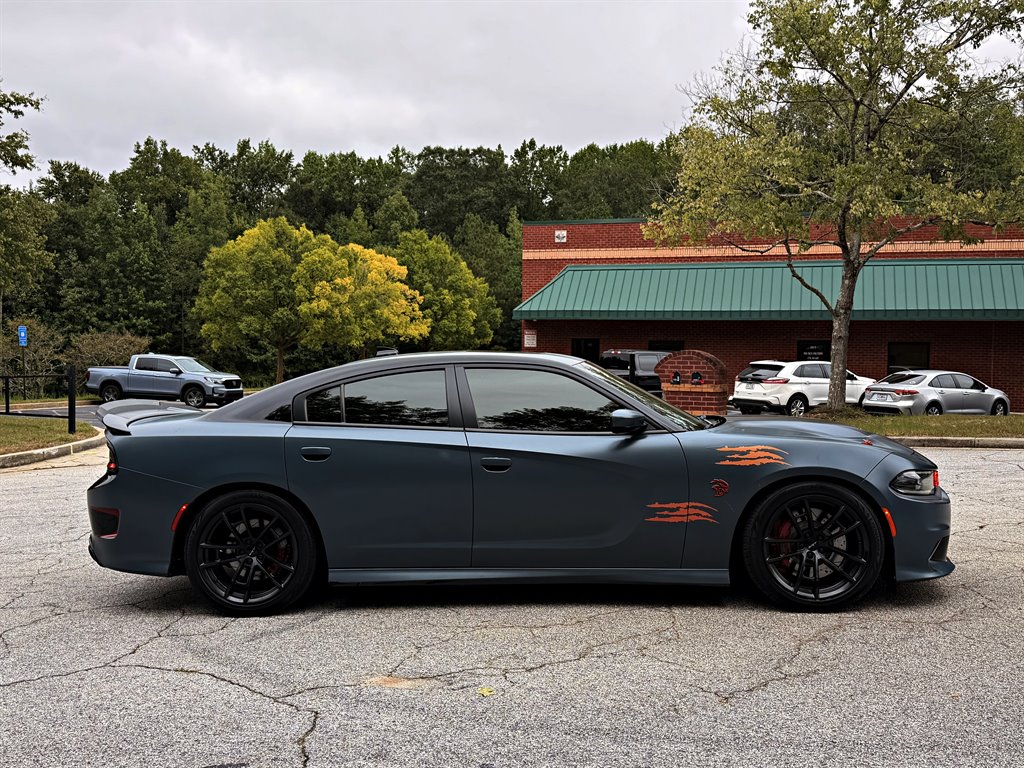 Dodge Charger photo 4