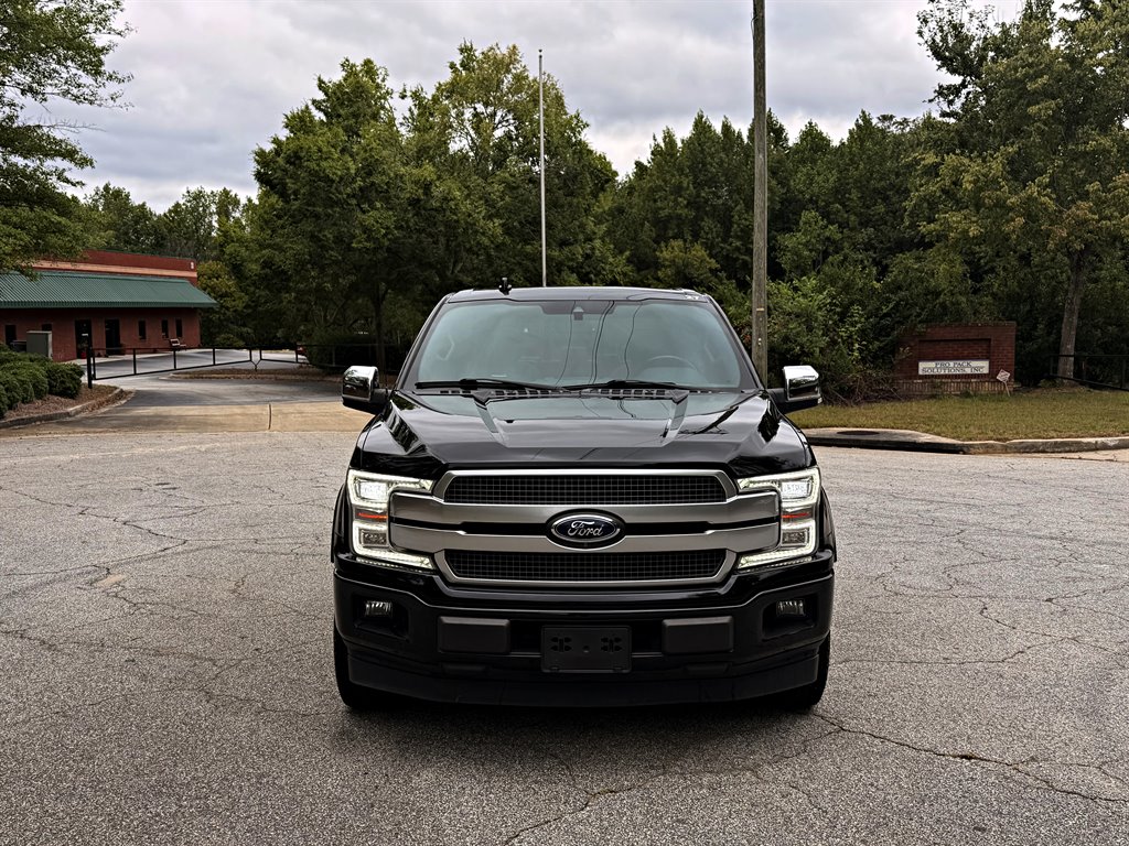 Ford F-150 photo 2