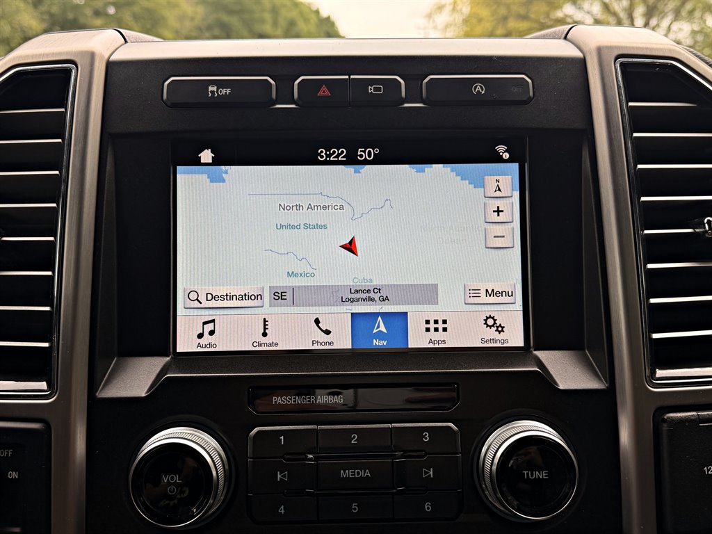 Ford F-150 photo 18
