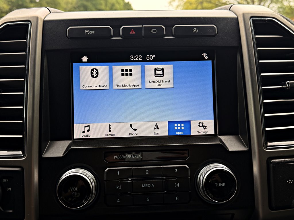 Ford F-150 photo 19